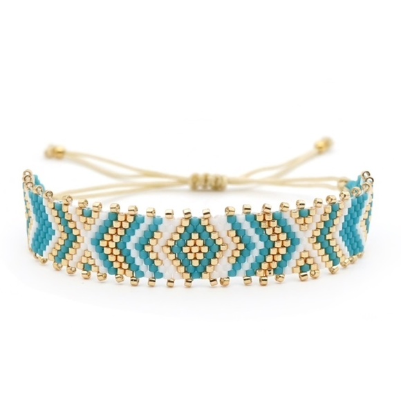 Jewelry - Turquoise Goldtone Miyuki Seed Bead Adjustable Bracelet